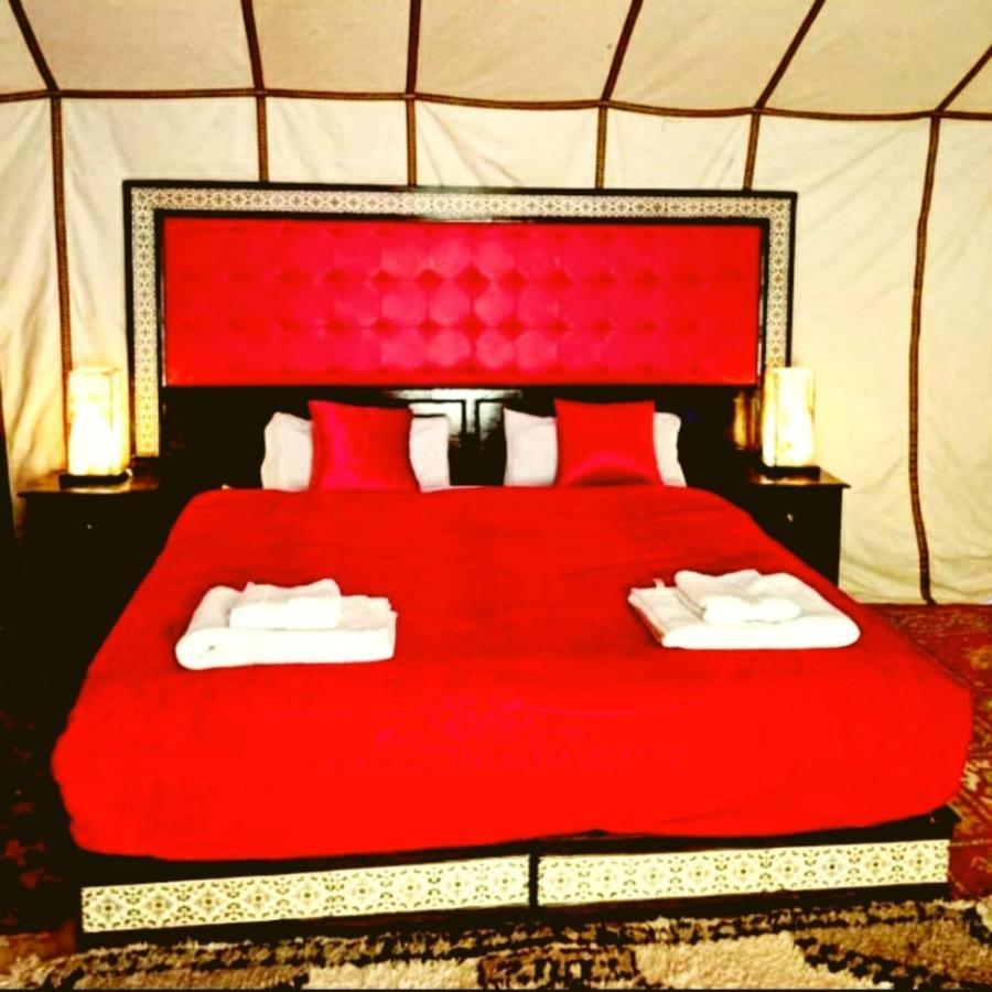 Sand Rose Luxury Camp เมอร์ซูกา ภายนอก รูปภาพ