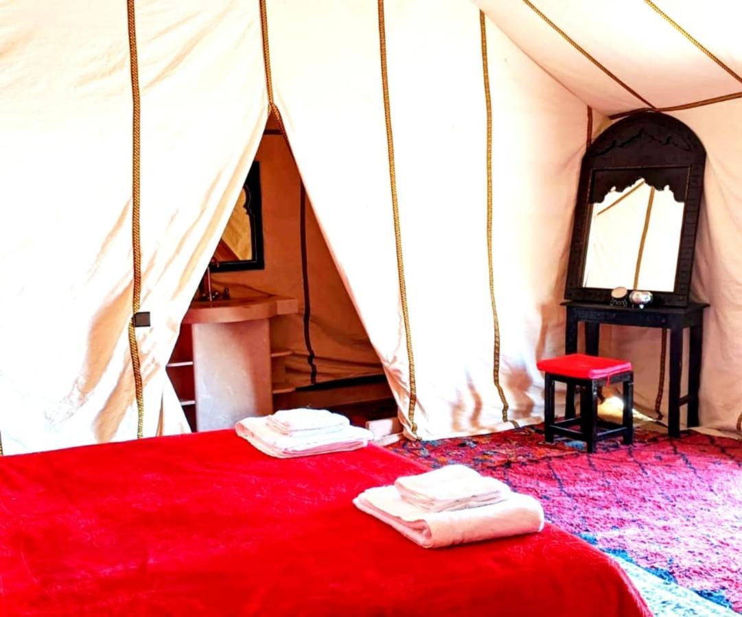 Sand Rose Luxury Camp เมอร์ซูกา ภายนอก รูปภาพ
