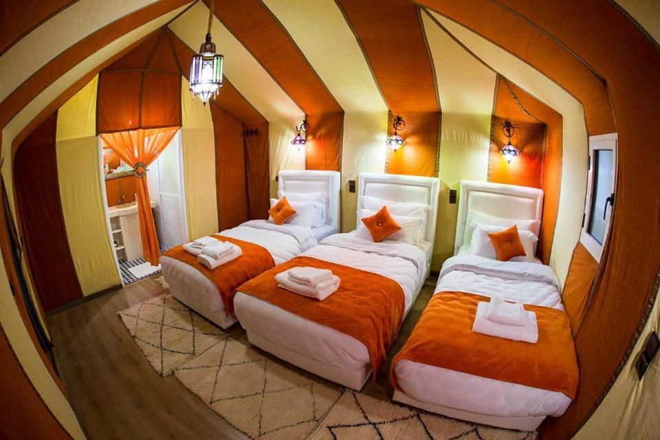 Sand Rose Luxury Camp เมอร์ซูกา ภายนอก รูปภาพ