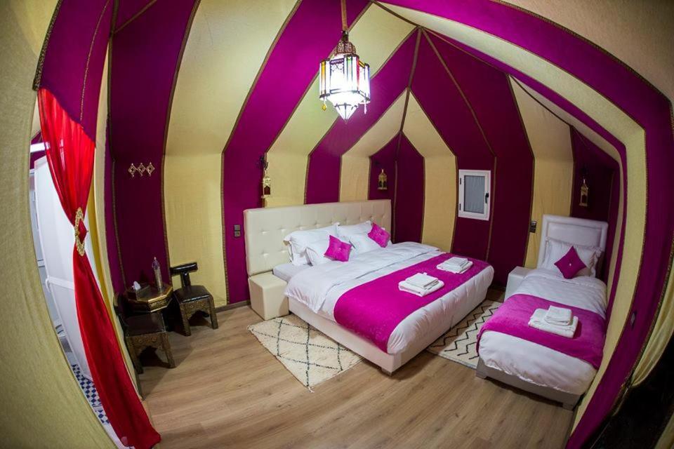 Sand Rose Luxury Camp เมอร์ซูกา ภายนอก รูปภาพ