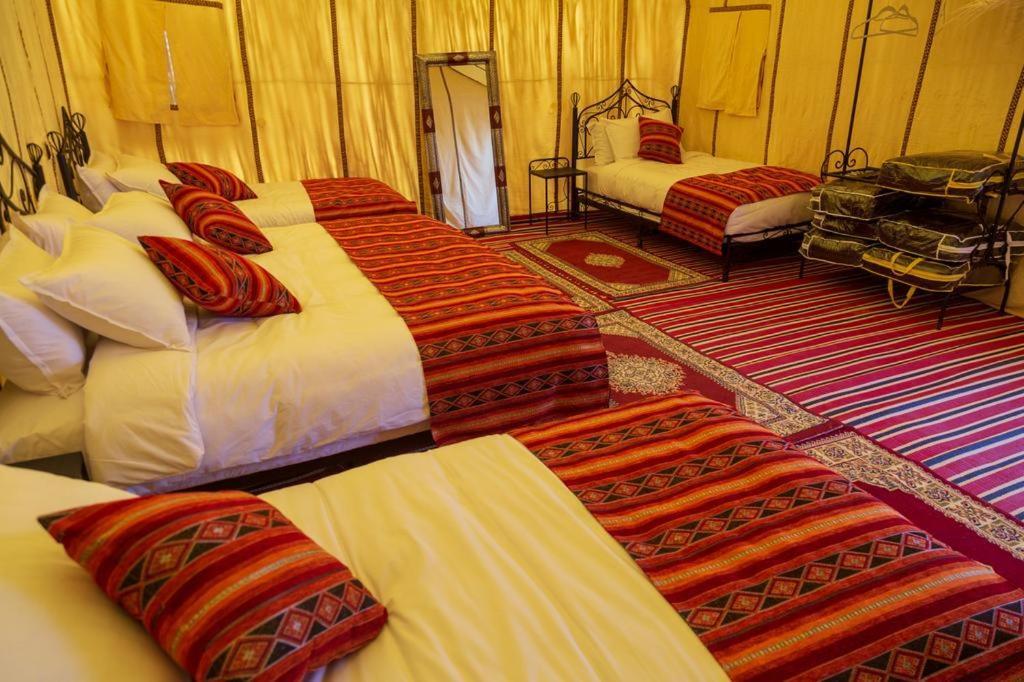 Sand Rose Luxury Camp เมอร์ซูกา ภายนอก รูปภาพ